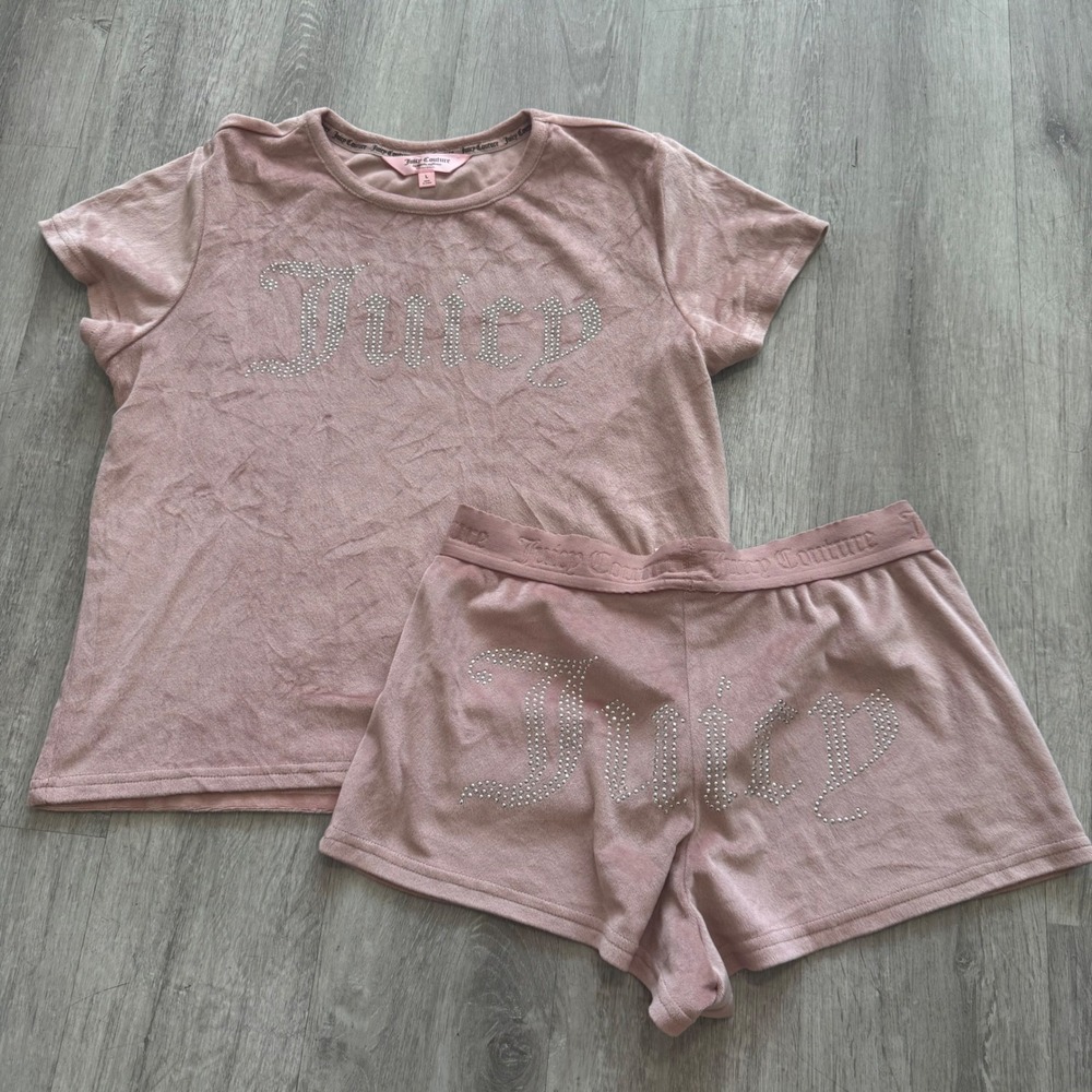 Y2K Juicy Couture Pink Velour Pajama Sleep Set Rhinestone Logo Tee & Shorts L/S